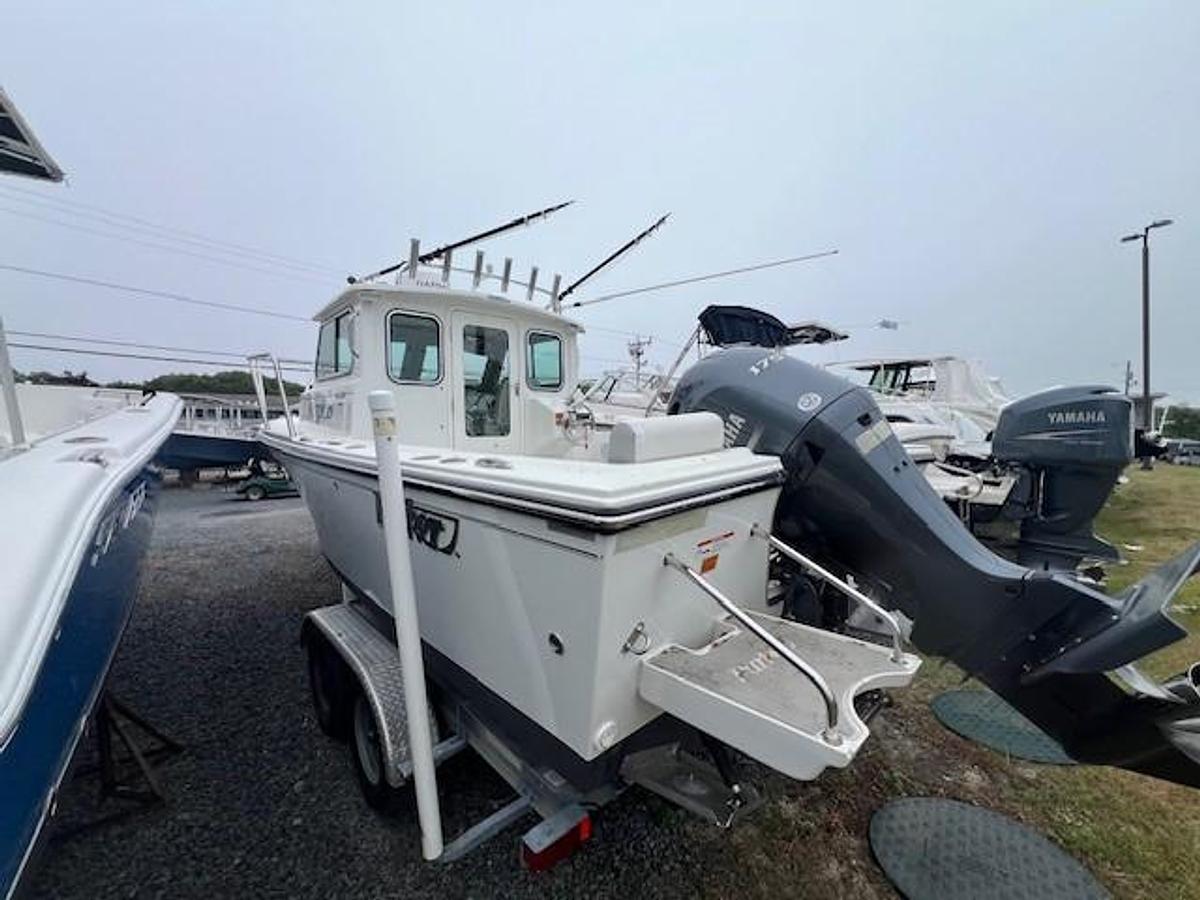 Used 2020 Parker 2120 SC