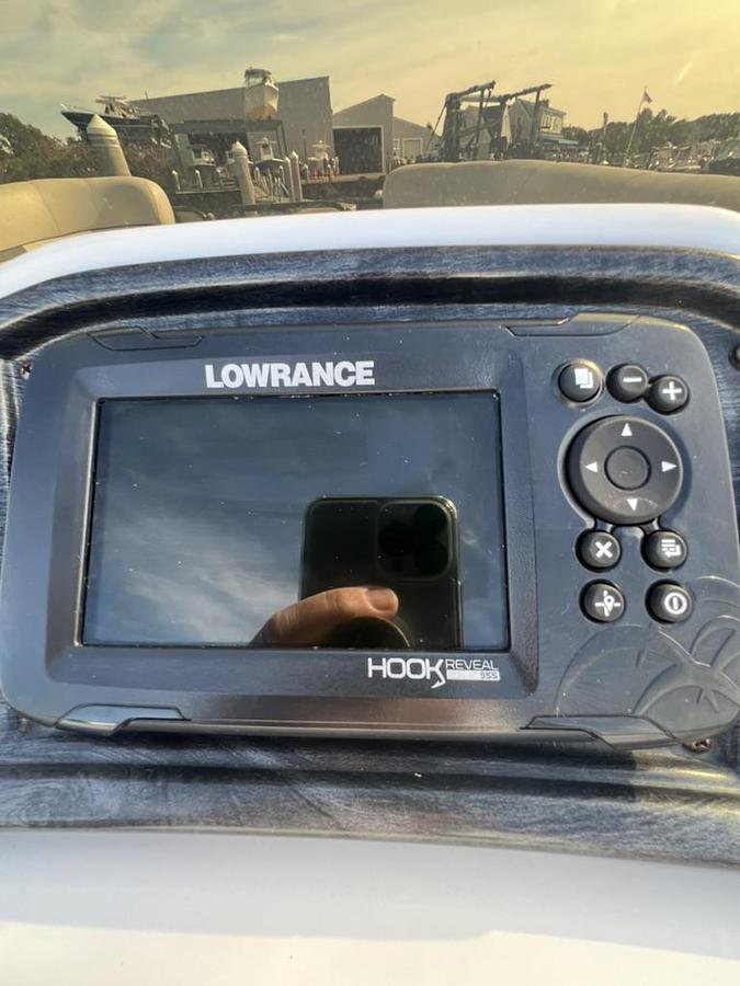 Used 2020 Godfrey Sweetwater 22