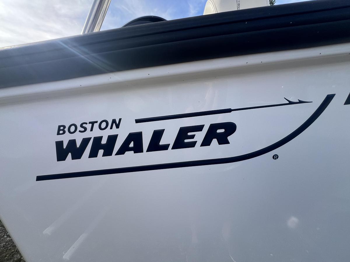 Used 2021 Boston Whaler 190 Outrage