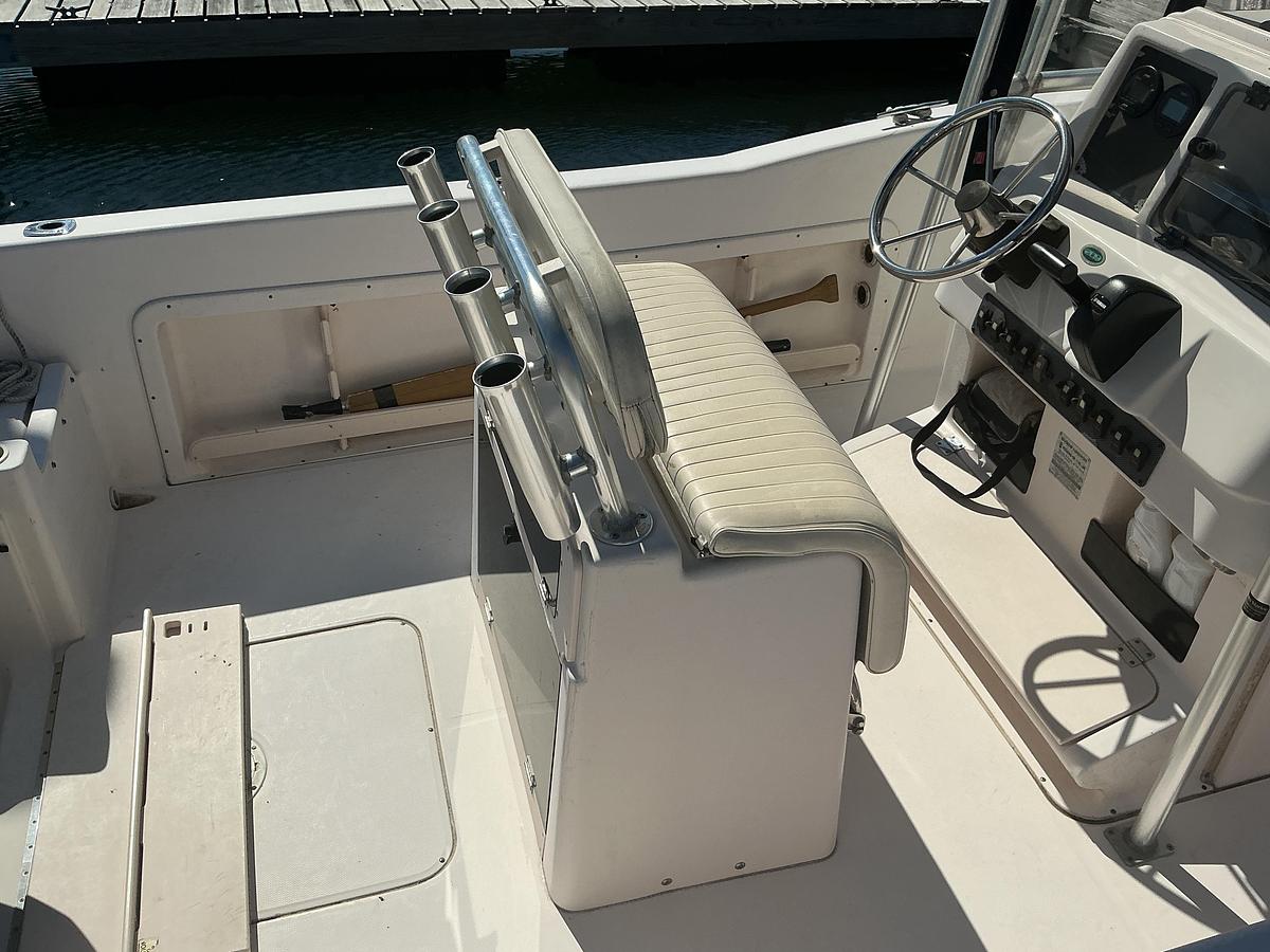 Used 2001 Grady-White 209 Escape