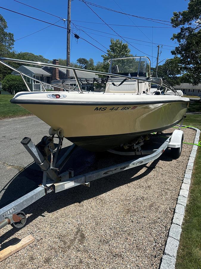 Used 2005 Key West  19 CC