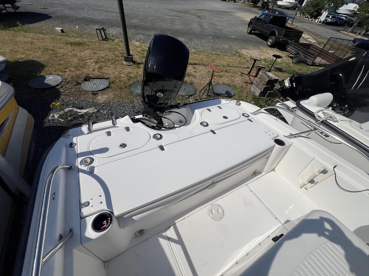 Used 2003 Boston Whaler 180 Dauntless