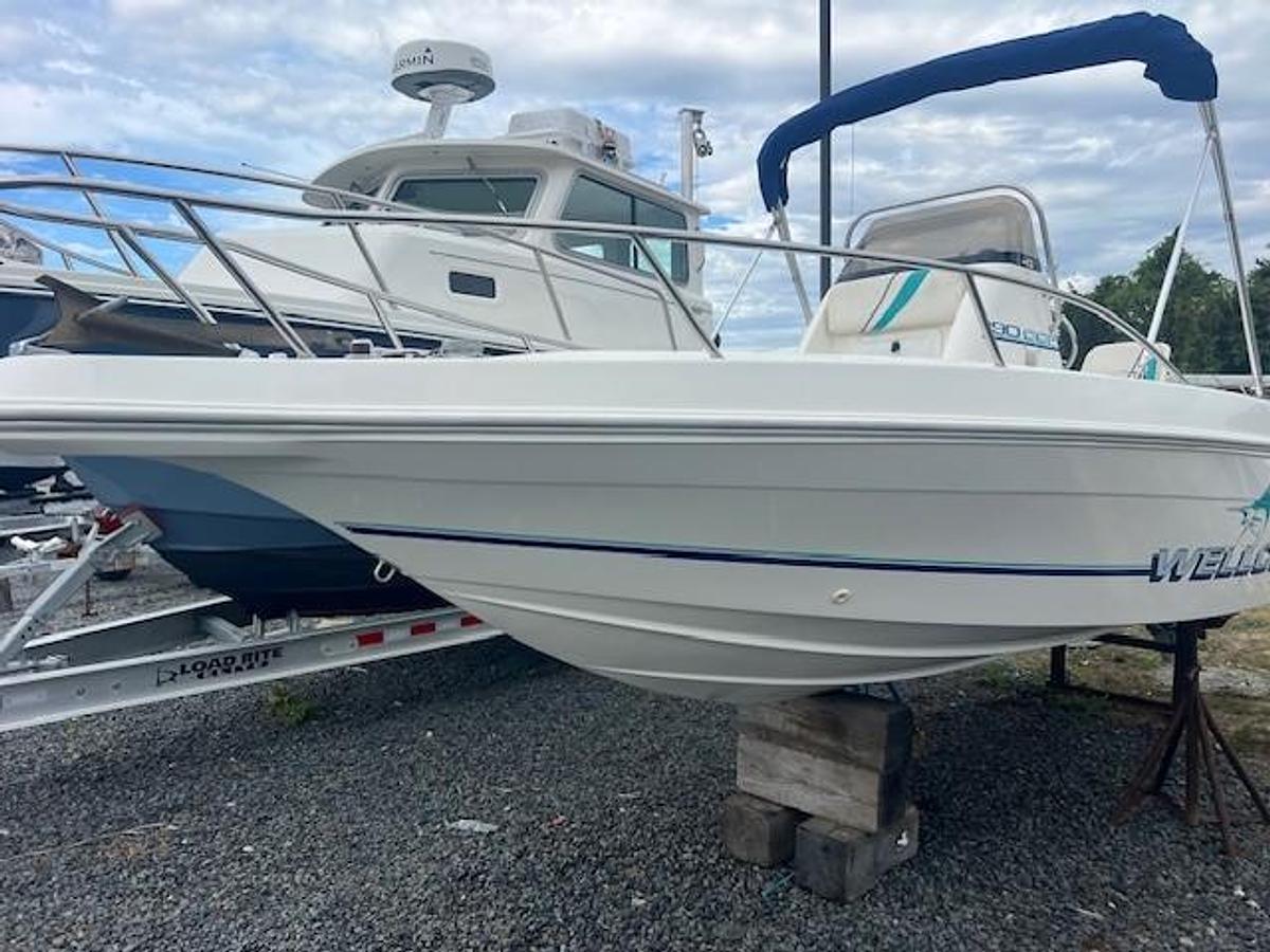 Used 1995 Wellcraft 190CCF