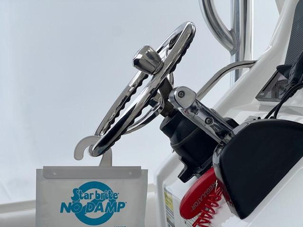 Used 2015 Regulator 23FS