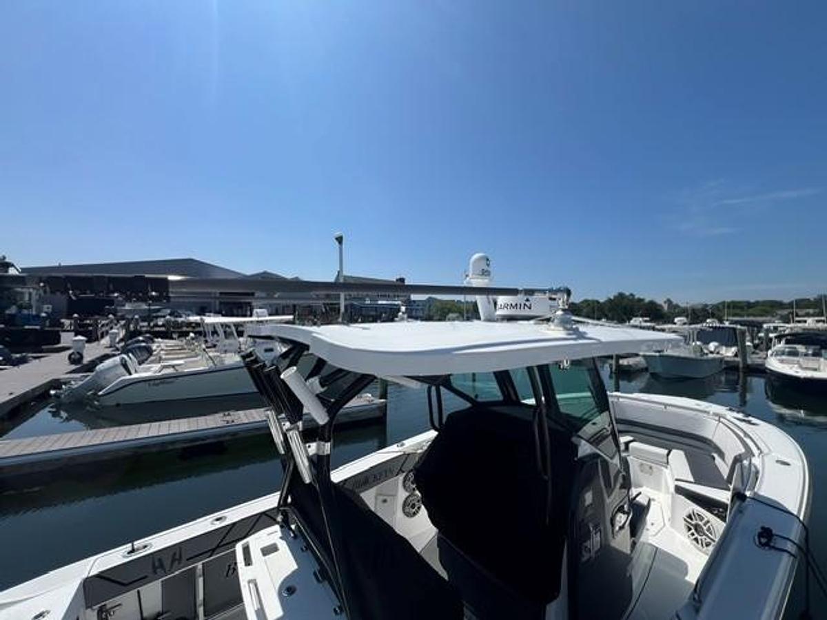 Used 2019 Blackfin 272 CC