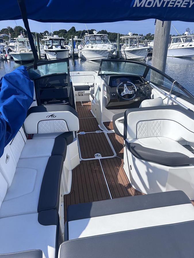 Used 2019 Monterey  M 65