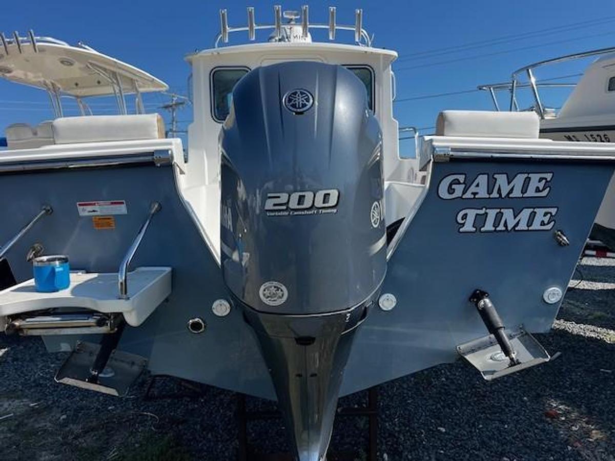 Used 2019 Parker 2120 SC