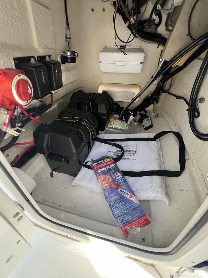 Used 2021 Boston Whaler 190 Outrage