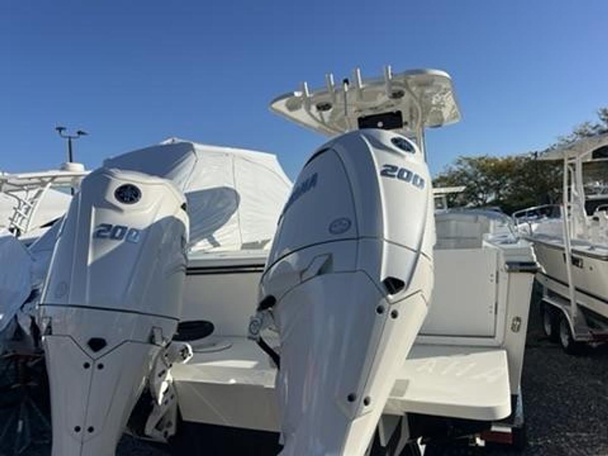 2025 Parker 2600 CC
