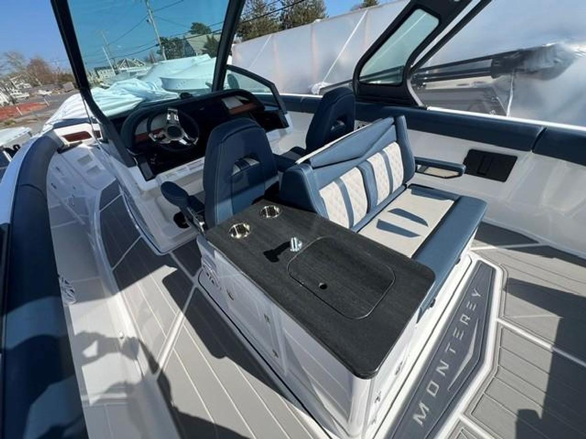 Used 2026 Monterey  30 Elite