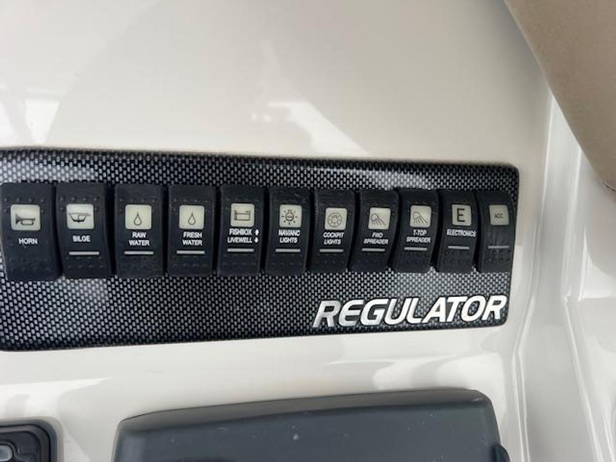Used 2015 Regulator 23FS