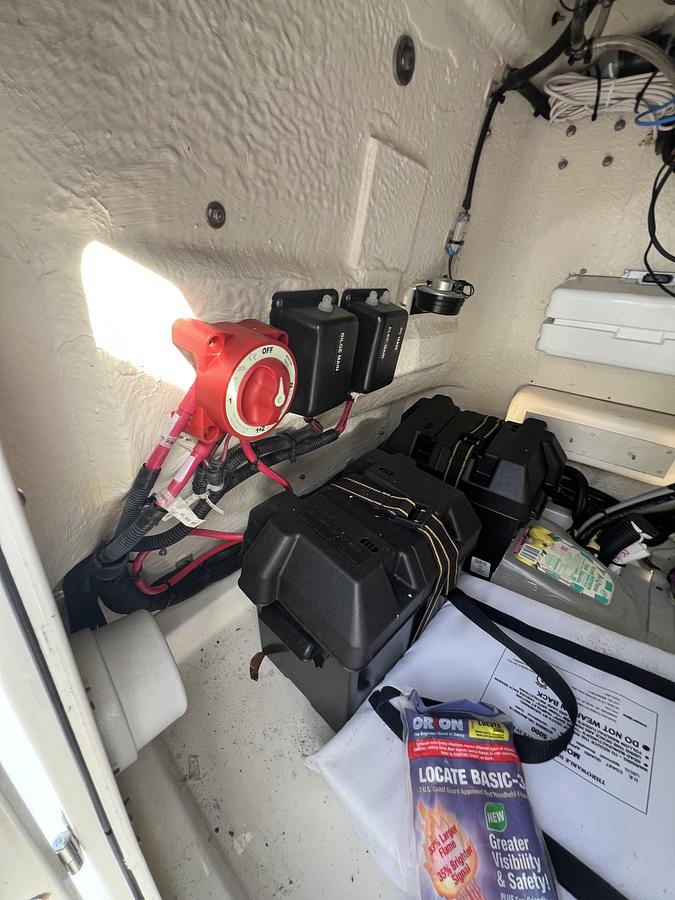 Used 2021 Boston Whaler 190 Outrage