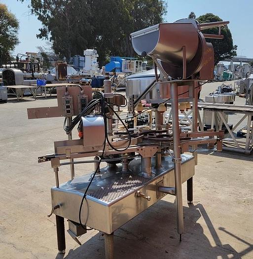 Used Filler, Bottle, 8-Head, Fogg, Rotary, Capper #C744156