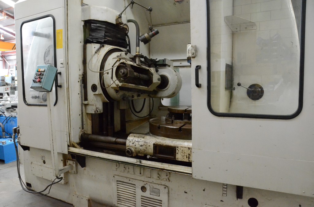 Usado PFAUTER P 1250 Talladoras de Fresa Madre #4317