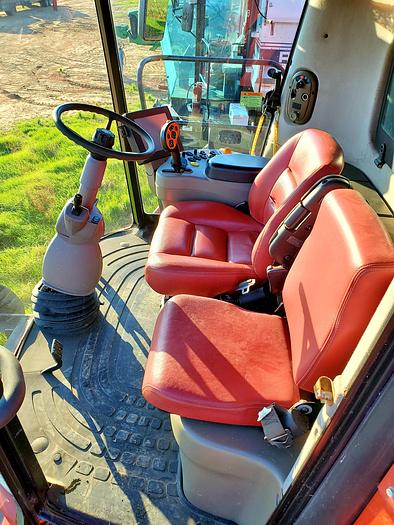 Used Case 8120 Combine w/ 40' Draper Head ** 1300 Sep Hrs **