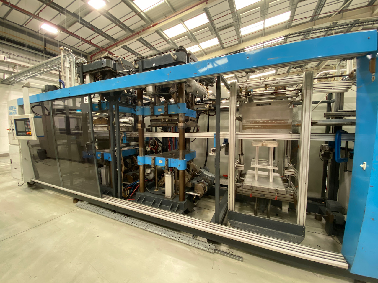 Used 2003 Kiefel KMD 75B