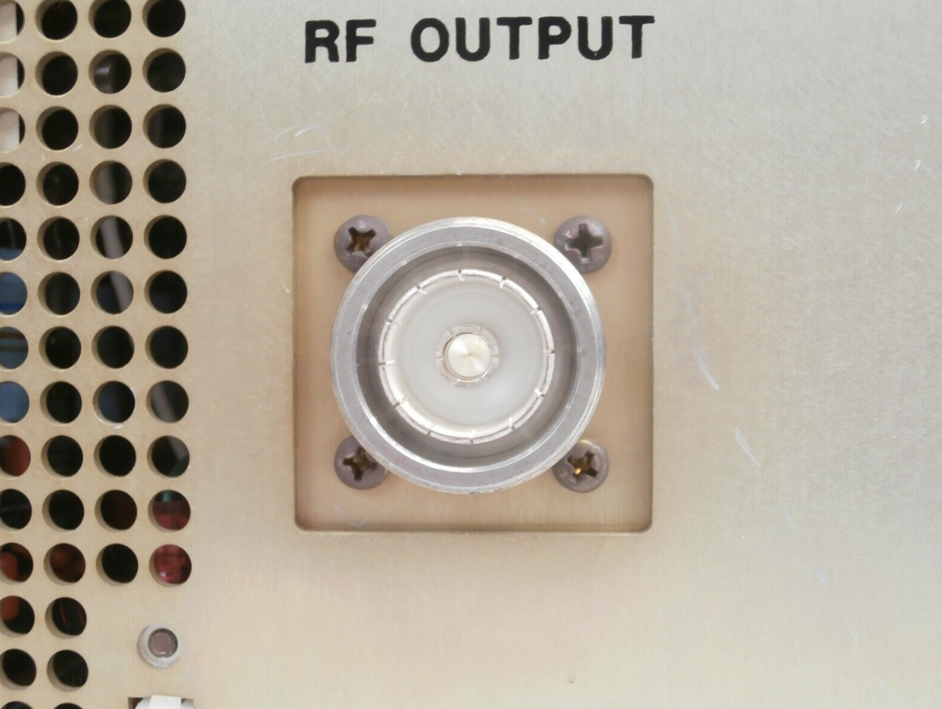 Used RFPP RF Power Products 490-0530 RF Generator AE 3150017-026 Refurbished