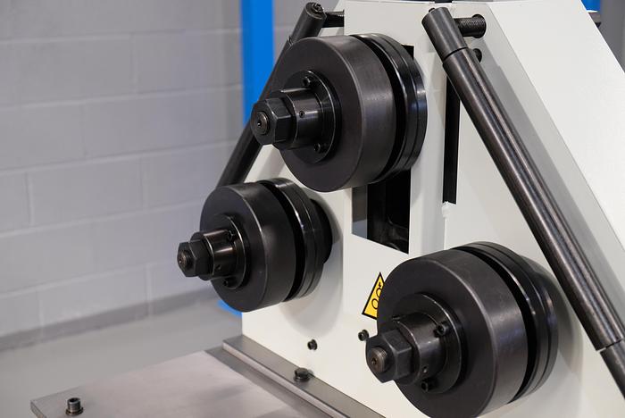 Mach roll 40 HV hydraulic section rollers