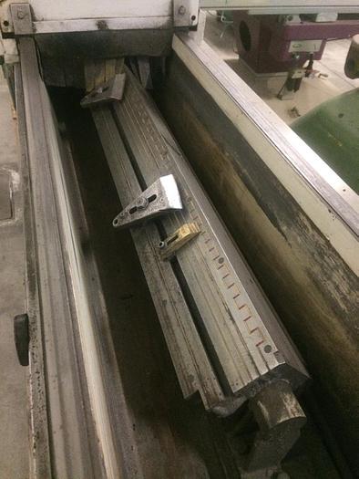 Gebruikt Afffilatrice per coltelli MVM modello PX con piano magnetico mm 1000