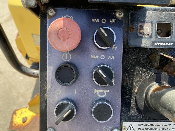 Usato 2002 DYNAPAC CC 142/F