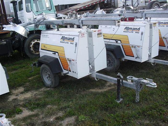 Used Allmand Light Tower Nite-Lite Pro 4 1250 Watt Lights