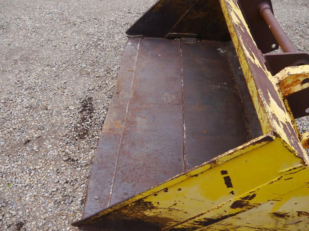 Used Dirt Bucket for Sale at LBG Machinery, Ltd.