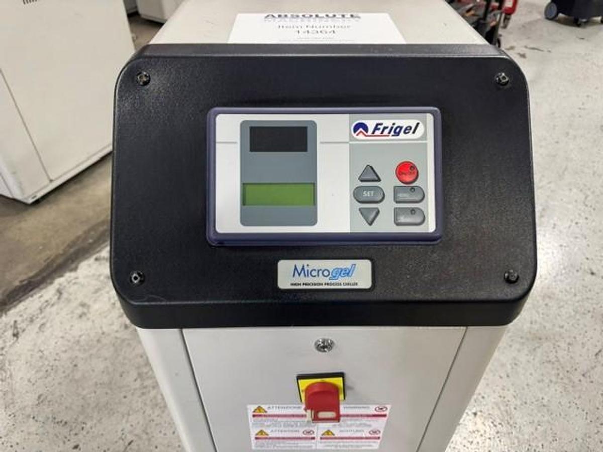 Used 2.5 Ton Frigel RCM40/6 SP Chiller and Temperature Controller