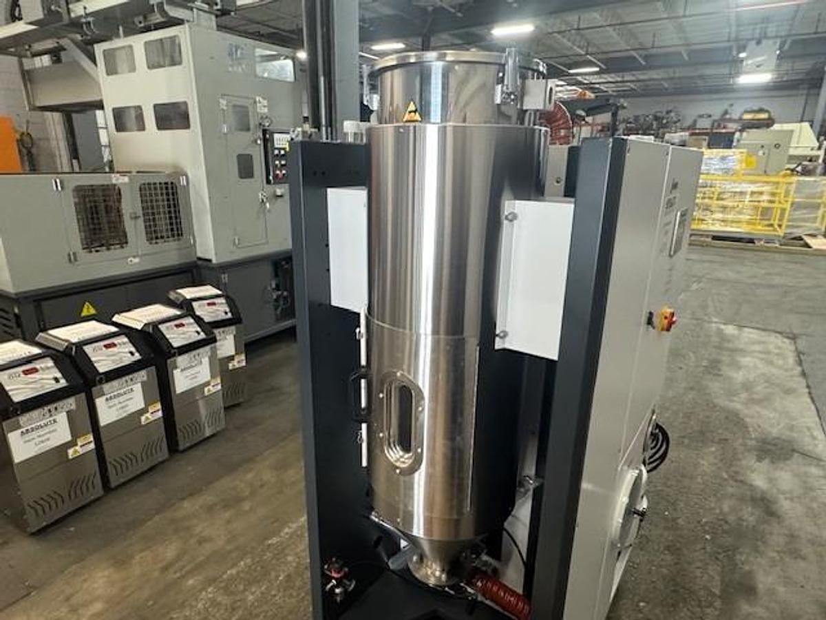 20 CFM Shini Desiccant Wheel Dryer w/Hopper & Cart