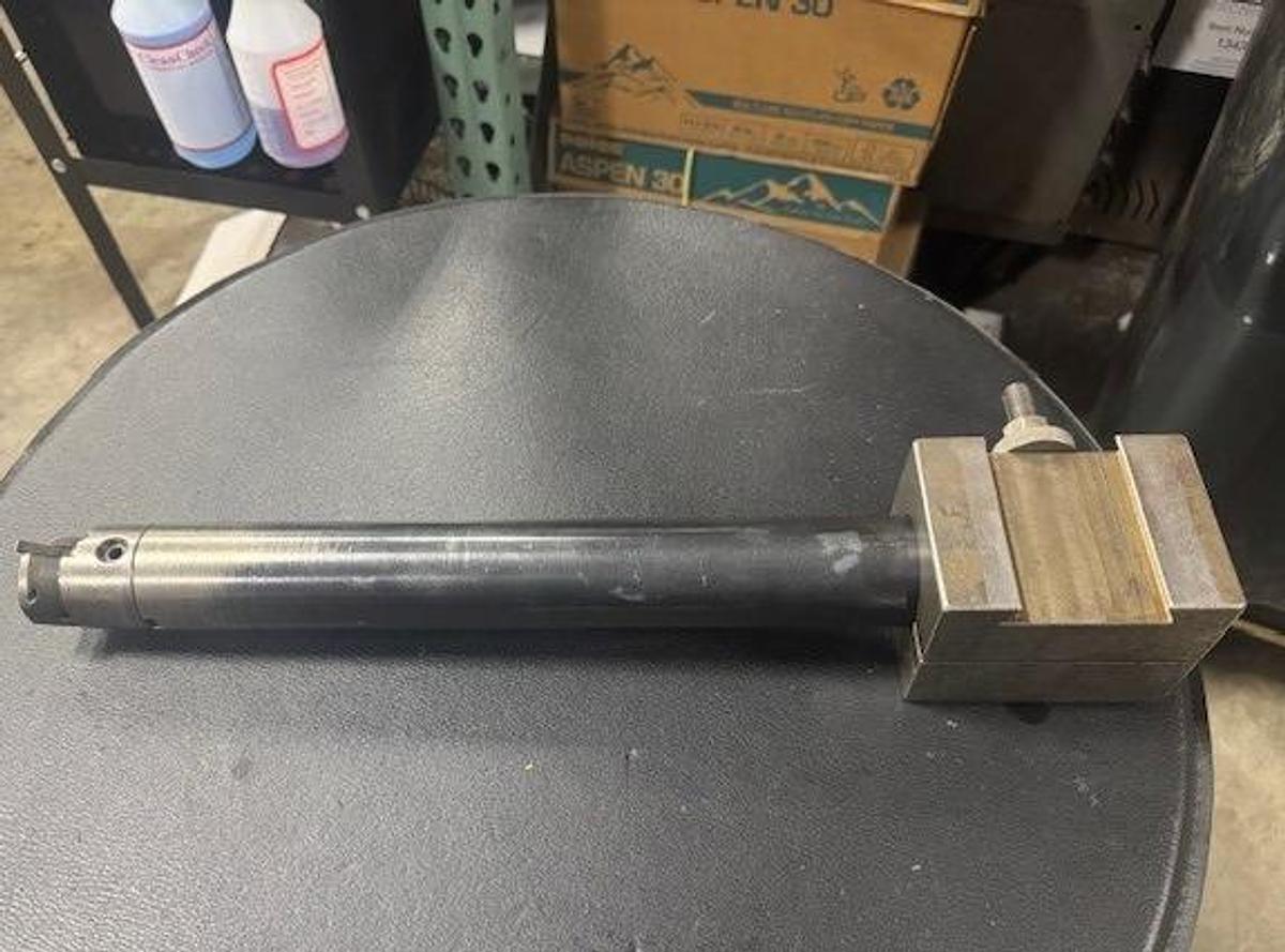 Used Valenite HBN-1830 2" Diameter Boring Bar