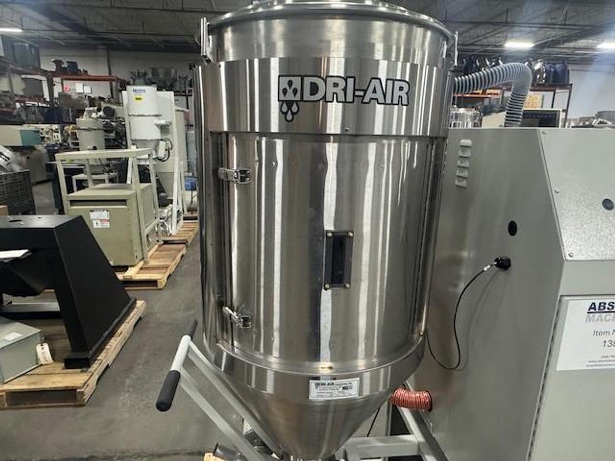 60 lbs/hour Dri-Air Material Dryer with 200 lb. Capacity Hopper (2026)