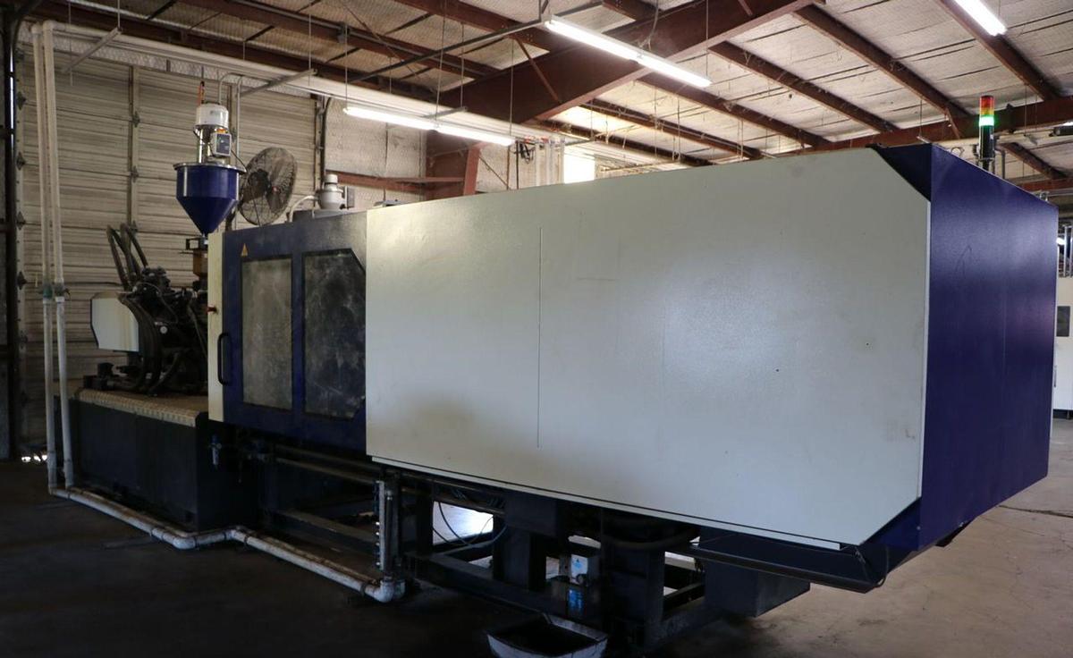 Used 427 Ton, 45.68 Oz. Haitian MARSIII3800/2250eco Injection Molding Machine