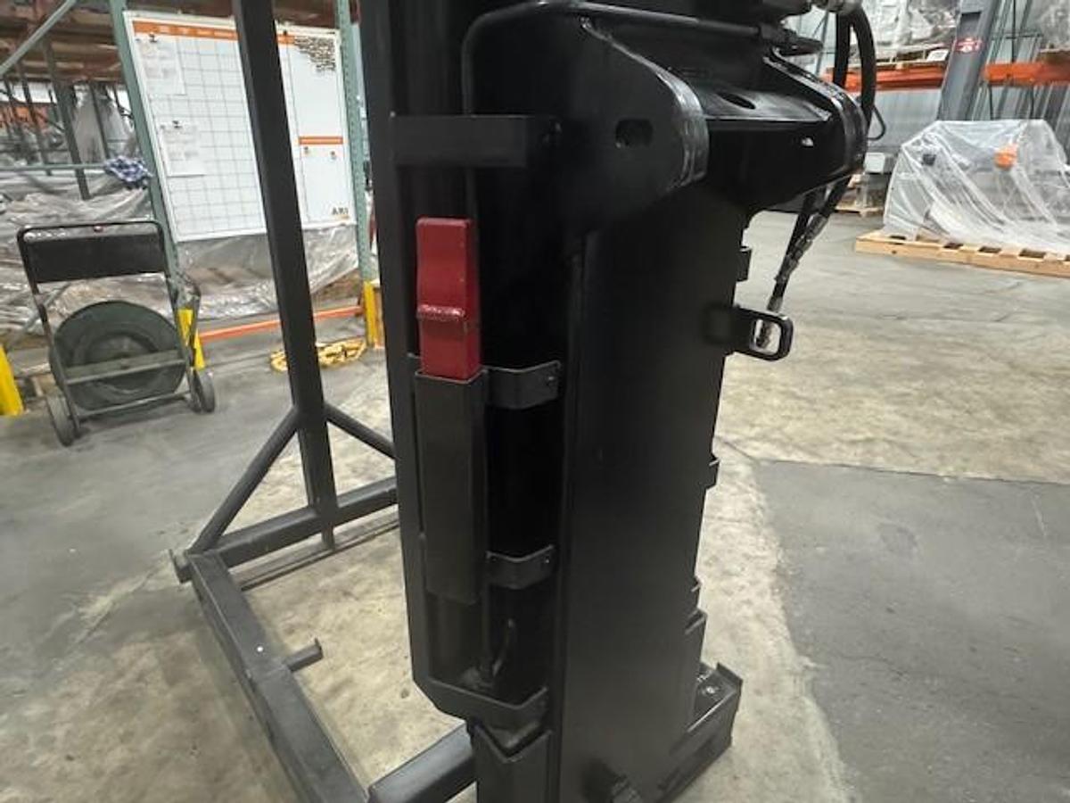 Used Versa Lift