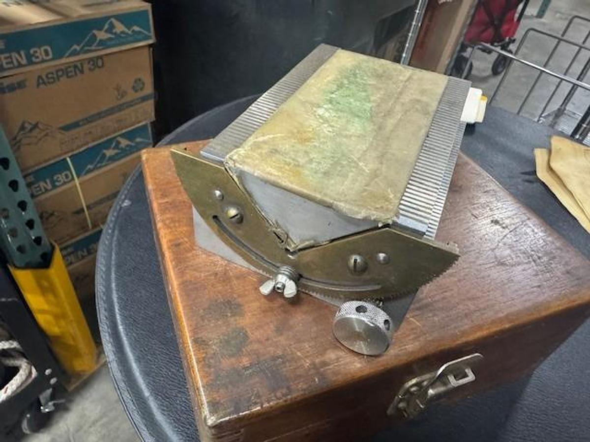 Used Anton Machine Works V Block