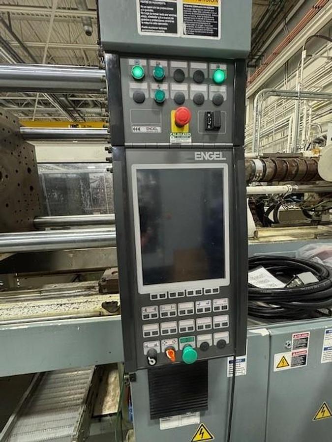 Used Engel *Not Ready* Engel 310 Ton Injection Molding Machine