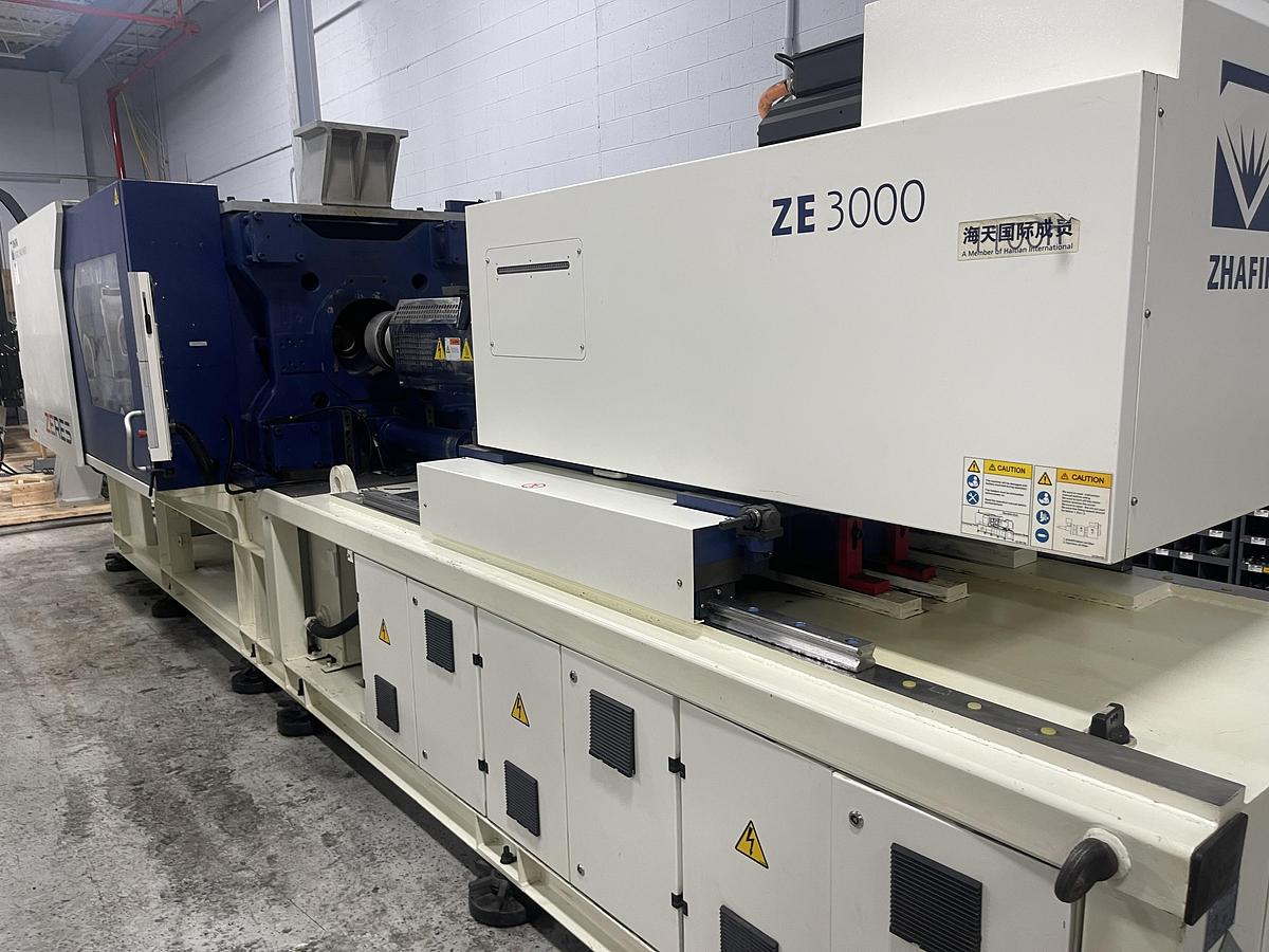Used 337 Ton, 15.10 Oz., Haitian Zhafir ZE 3000/1100h Injection Molding Machine (2016)
