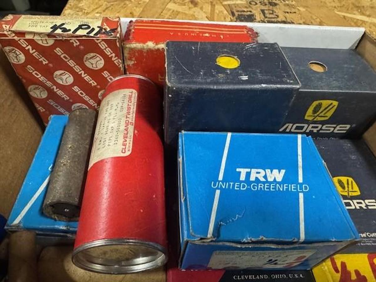 Used NPT Thread Hand Taps Various size