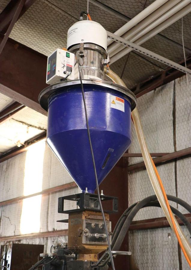 Used 427 Ton, 45.68 Oz. Haitian MARSIII3800/2250eco Injection Molding Machine