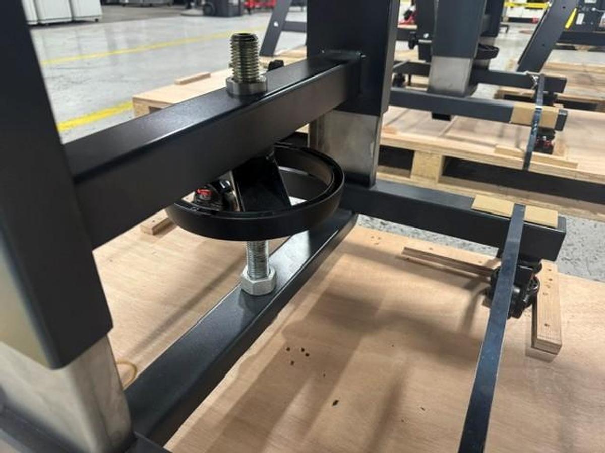 Shini Adjustable Nose Over Conveyor (2026)