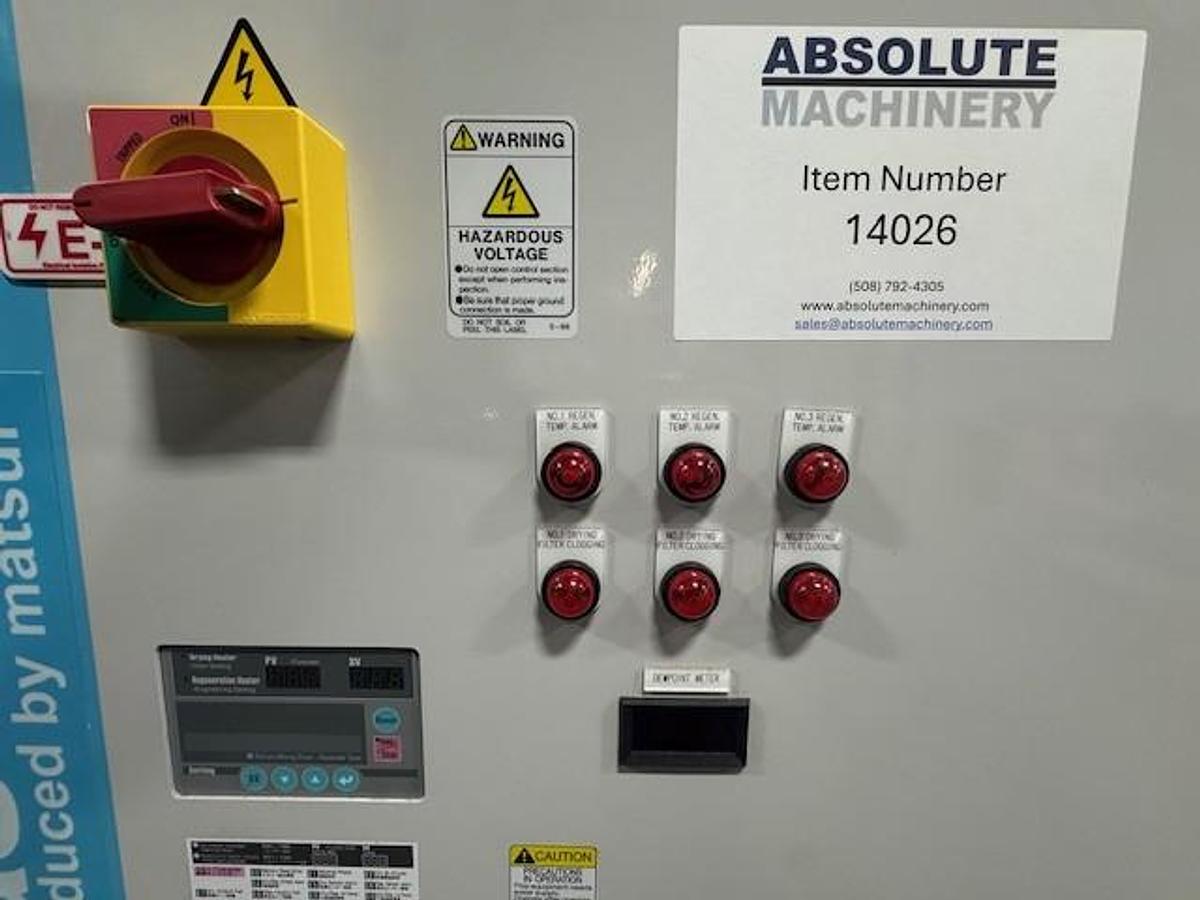 Used Matsui 412 cfm DMZ Series Material Dryer with 2,420 lb. Hopper (2006)