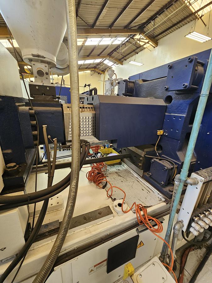 Used 213 Ton, 25.13 oz Haitian VE 2300-830 Injection Molding Machine (2020)