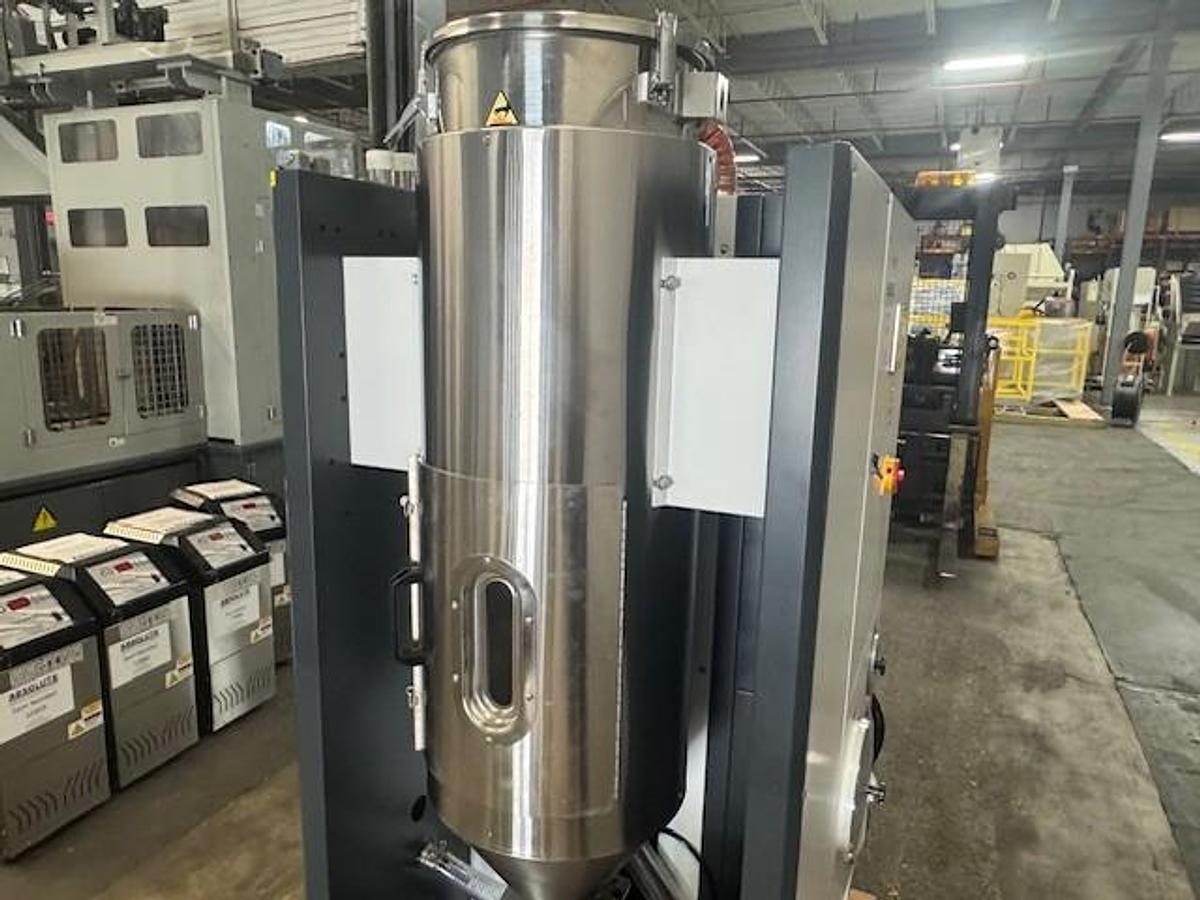 20 CFM Shini Desiccant Wheel Dryer w/Hopper & Cart