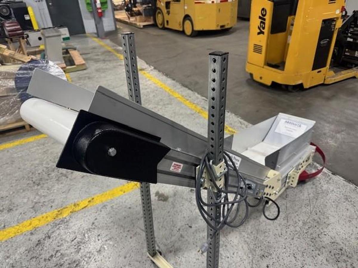 Used PPE Variable Speed Incline Conveyor