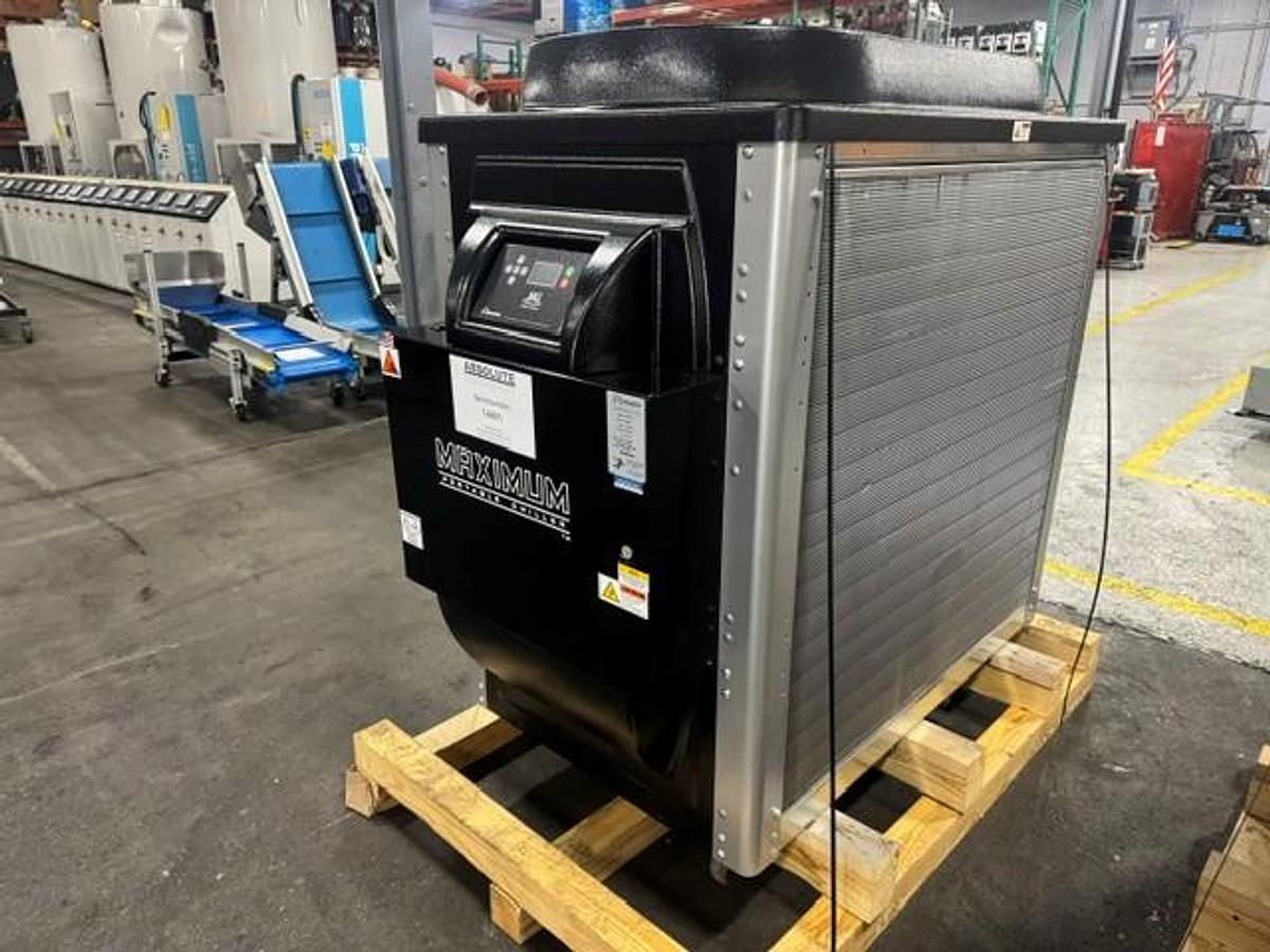 10-Ton Advantage MGD-10A Air-Cooled Chiller (2026)