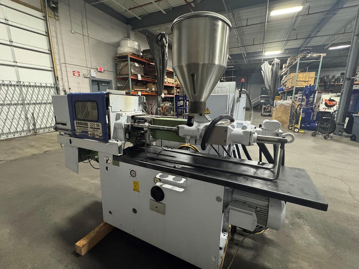 Used Not Ready - 55 Ton, Arburg Allrounder (1997)