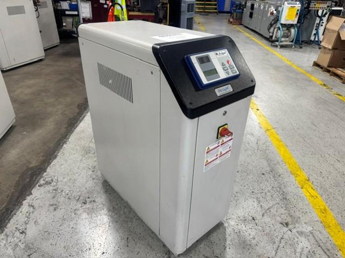 Used 2.5 Ton Frigel RCM40/6 SP Chiller and Temperature Controller