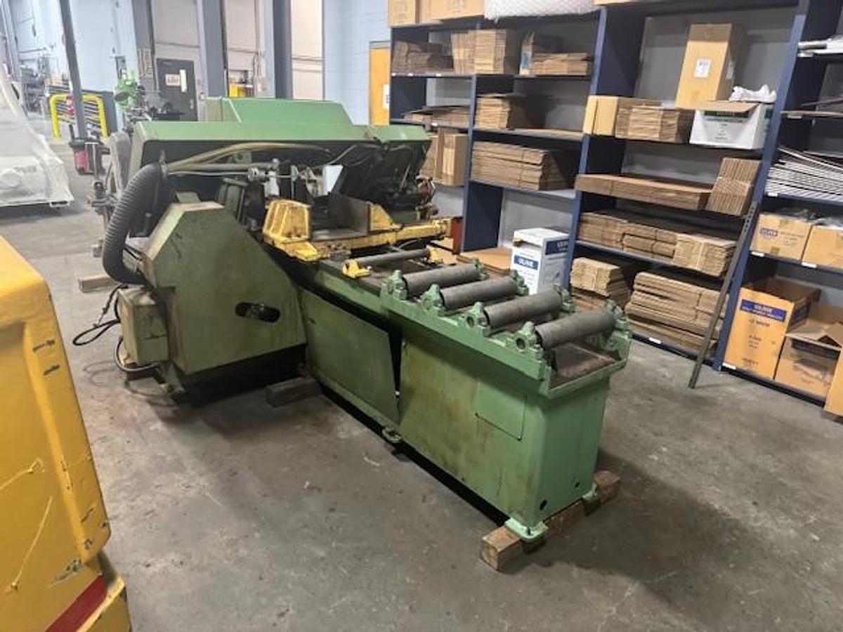Used DoAll Auto Horizontal Band Saw
