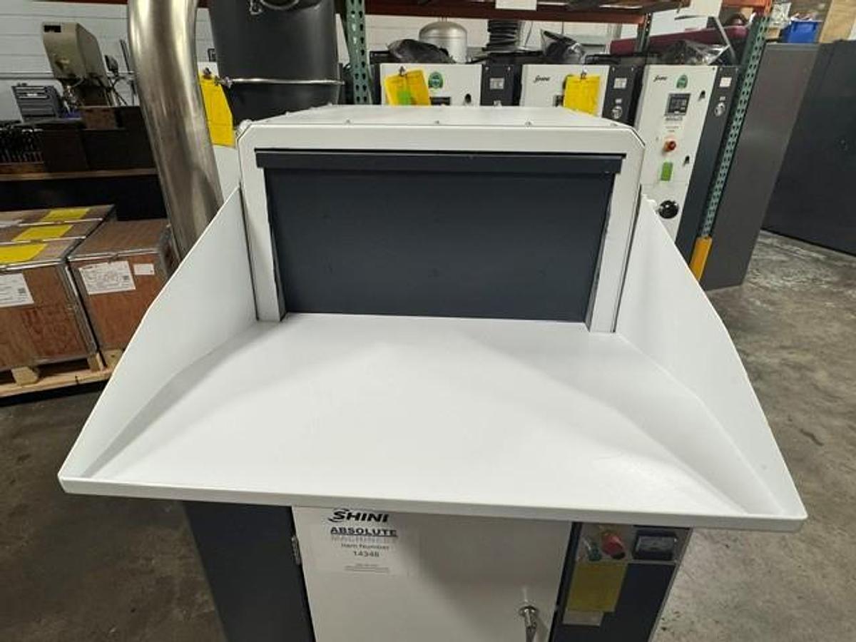 16.9 HP Shini SG-2348 Beside the Press Granulator with Blower and Cyclone (2026)