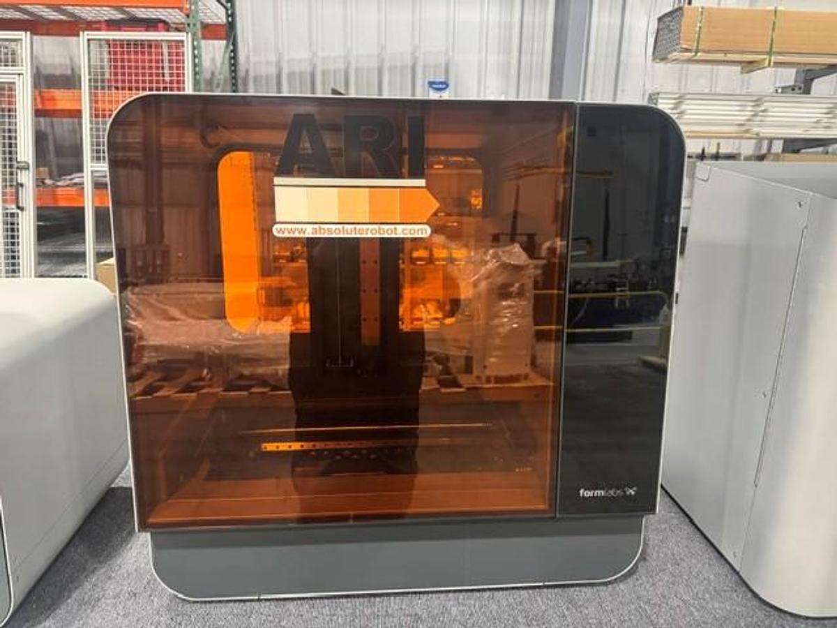 Used Formlabs Form 3L 3-D Printing Package including Cartridges (2022)