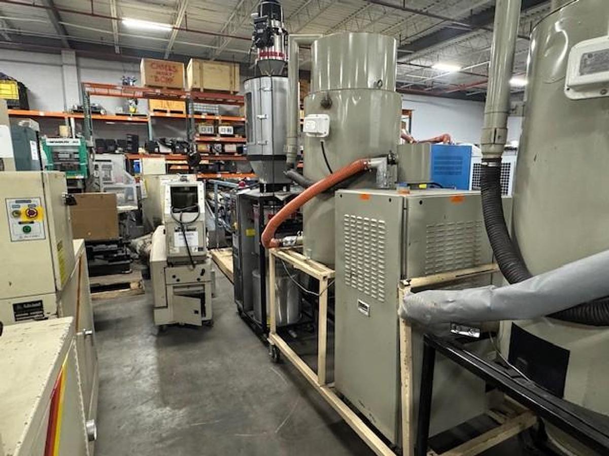 Used 100 CFM Conair Central Dryer w/ Hopper on Stand