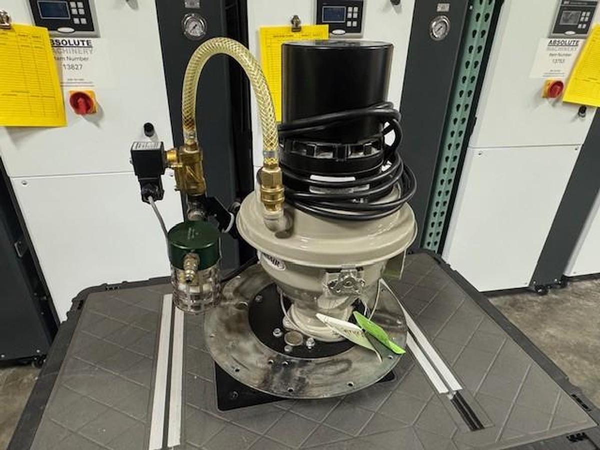 Used Conair DB-8 Self Contained Material Loader